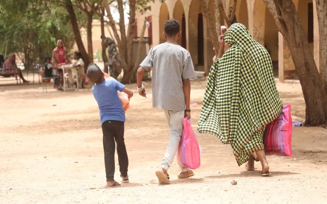 Distributing Food Package for 200 families in Shendi